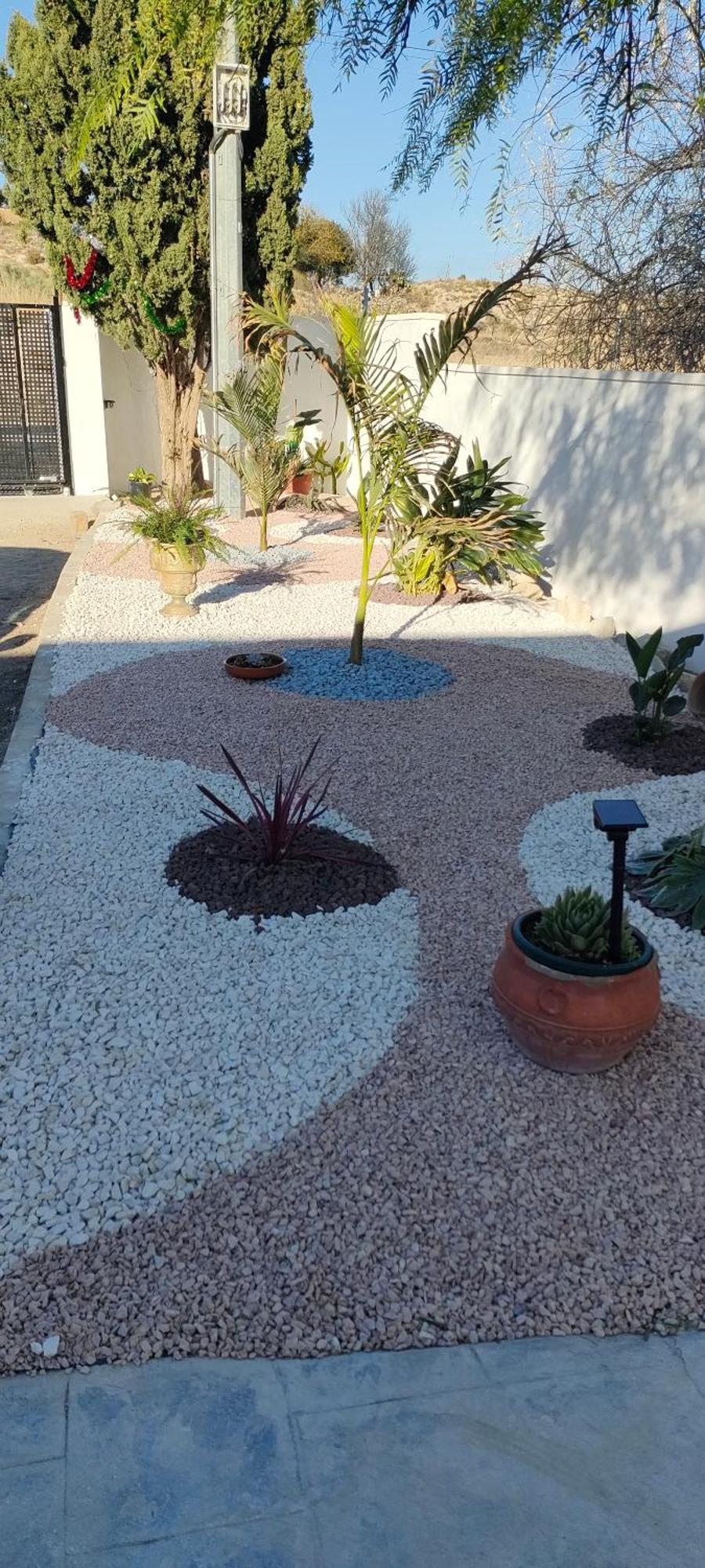 Con Piscina Climatizada Y Barbacoa A 10 Km De Alicante Y Playas, 3000 M2 De Terreno