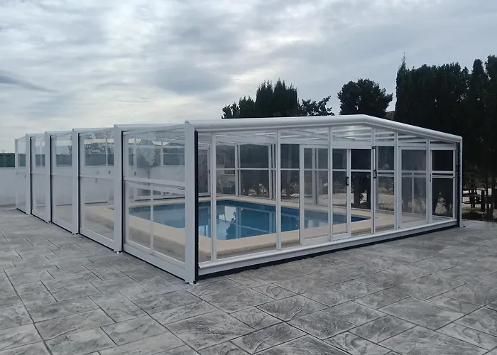 Casa Rural Con Piscina Climatizada Y Barbacoa A 10 Km De Alicante Y Playas, 3000 M2 De Terreno